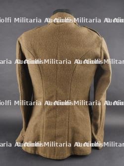 Ensemble veste et béret d'un Chasseur Ardennais prisonnier. Set including tunic and beret of a captured Ardennes Chasseur — miniature 15