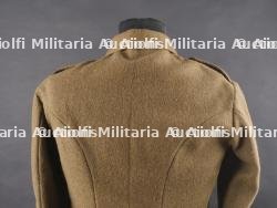 Ensemble veste et béret d'un Chasseur Ardennais prisonnier. Set including tunic and beret of a captured Ardennes Chasseur — photo 16