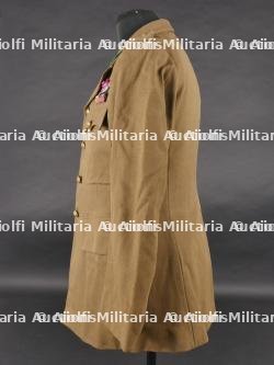 Tunique d'un Capitaine Commandant du 2e Chasseurs Ardennais. Tunic of a Commanding Captain from the 2nd Ardennes Chasseurs — photo 10