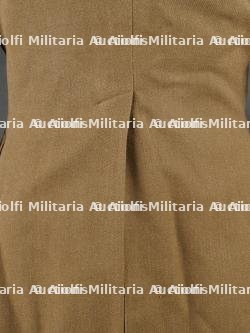 Tunique d'un Capitaine Commandant du 2e Chasseurs Ardennais. Tunic of a Commanding Captain from the 2nd Ardennes Chasseurs — miniature 16