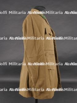 Tunique d'un Capitaine Commandant du 2e Chasseurs Ardennais. Tunic of a Commanding Captain from the 2nd Ardennes Chasseurs — miniature 18