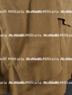 Tunique d'un Capitaine Commandant du 2e Chasseurs Ardennais. Tunic of a Commanding Captain from the 2nd Ardennes Chasseurs — miniature 20
