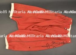 Pantalon de zouaves.