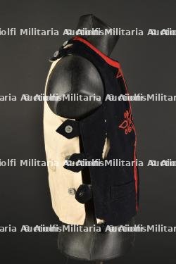Ensemble d'uniformes du 3ème Régiment de Zouaves. — miniature 4