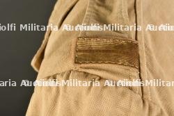 Ensemble d'uniformes divers. — photo 13