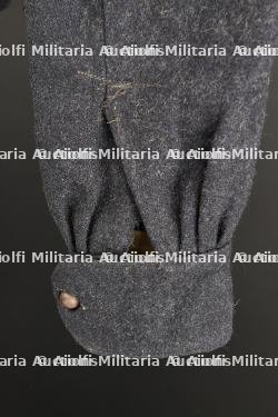Ensemble d'uniformes Jofta. — miniature 10