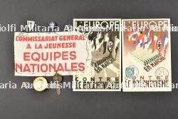 Ensemble d'insignes Vichy.