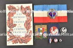 Ensemble d'insignes Vichy. — miniature 1