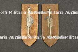 Ensemble d'insignes STO. — miniature 2