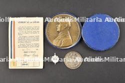 Ensemble de médailles armistice. — photo 4