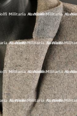 Ensemble d'uniformes du personne féminin sous Vichy. — photo 8