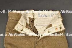 Ensemble d'uniformes 5ème Régiment de la Garde. — miniature 4
