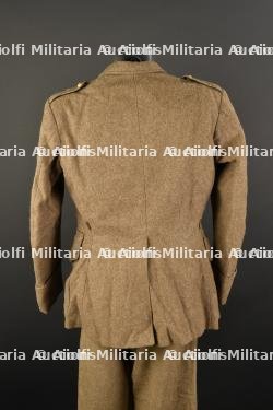 Ensemble d'uniformes 5ème Régiment de la Garde. — photo 11