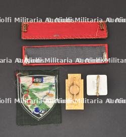 Ensemble d'insignes du Groupement 3. — miniature 2