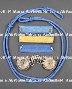 Ensemble de barrettes de grades. — miniature 2