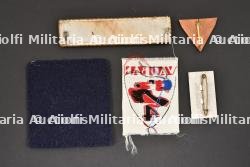 Ensemble d'insignes du Groupement 4. — photo 2