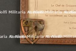 Ensemble de diplômes et insignes du Groupement 4. — miniature 3