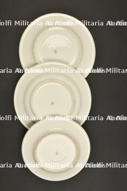 Assiettes souvenir du Groupement 5. — miniature 3