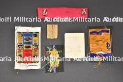 Ensemble d'insignes du Groupement 22. — miniature 2