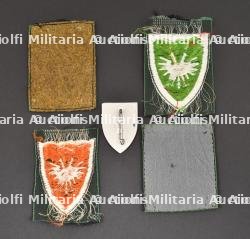 Ensemble d'insignes tissu du Groupement 14 — miniature 2