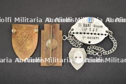 Ensemble d'insignes du Groupement 14. — photo 2