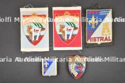 Ensemble d'insignes du Groupe 17. — photo 1