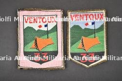 Ensemble d'insignes du Groupement 33