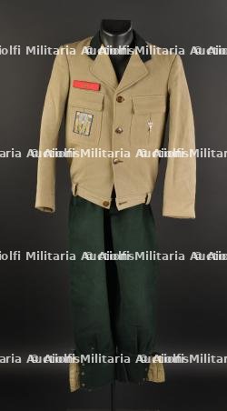 Ensemble d'uniformes du Groupement 46.
