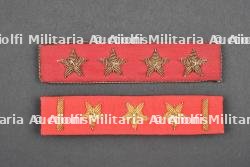 Ensemble de barrettes de grades