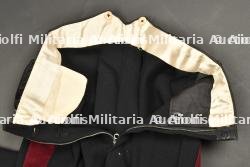 Tenue de gala du Royal Medical Corps. — miniature 4