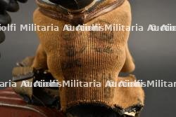 Masque anti-gaz canadien. — miniature 2