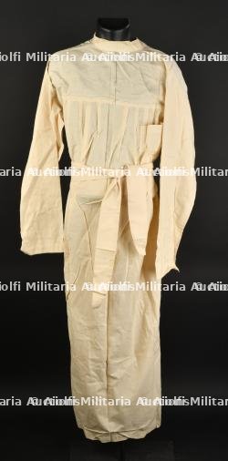 Blouse d'infirmière de bloc opératoire. — photo 1