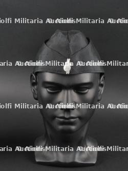 Lot de deux calots des jeunesses fascistes. Set of two caps of fascist youths. — photo 2
