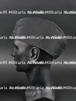 Lot de deux calots des jeunesses fascistes. Set of two caps of fascist youths. — miniature 5