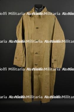 Imperméable troupe.