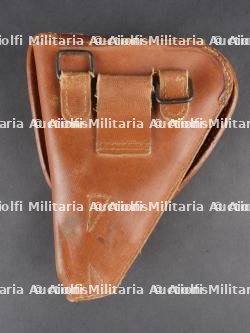 Etui de Nambu de prise. Captured Nambu pistol holster — photo 4