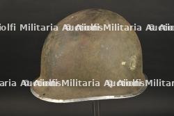 Coque de casque parachutiste US provenant des Ardennes.