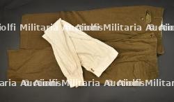 Ensemble de pantalons US.