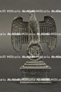 Aigle de bureau.
