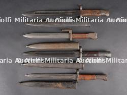 Lot de 4 baïonnettes belges. Lot of 4 Belgian bayonets — photo 2
