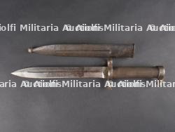 Lot de 5 baïonnettes italiennes et étrangères. Lot of 5 Italian and other foreign bayonets — photo 3