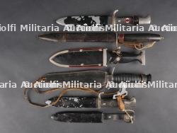 Lot de poignards allemands, francais et Méxique. Lot of German, French, and Mexican daggers