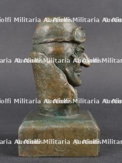 Buste de Von Richthofen. Richtofen bust. — miniature 4