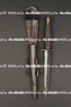 Couteau de combat Fairbairn-Sykes.