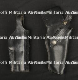 Holsters modernes.