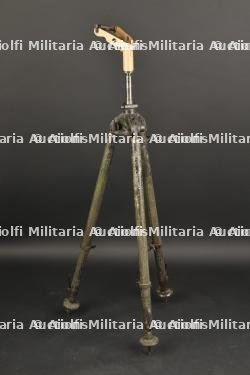 Affût anti-aérien MG. — miniature 2