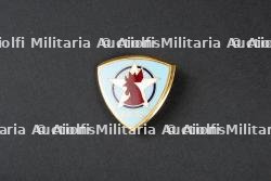 Un ensemble de 3 insignes du groupement 2 — photo 4