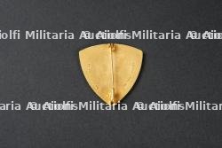 Un ensemble de 3 insignes du groupement 2 — photo 5