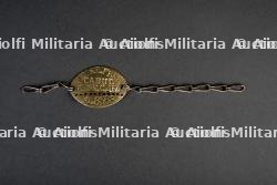 Un ensemble de souvenirs du groupement 4 — miniature 10