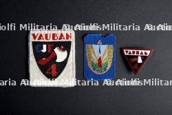 Lot d' insignes du groupement 4 — photo 1